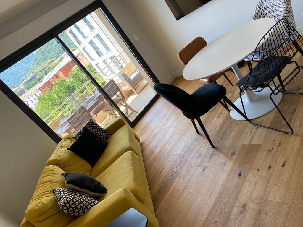 Appartements De Standing - Panate Корте Екстериор снимка